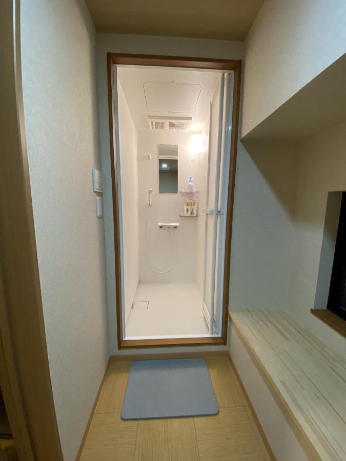 Wutong-40 Minutes Direct To Kansai Airport And 5 Minute Walk To Jr Or Subway Or Nankai Line And 1 Minute To Tsutenkaku The Landmark Of Osaka And Many Japanese Bistros Nearby Exterior foto