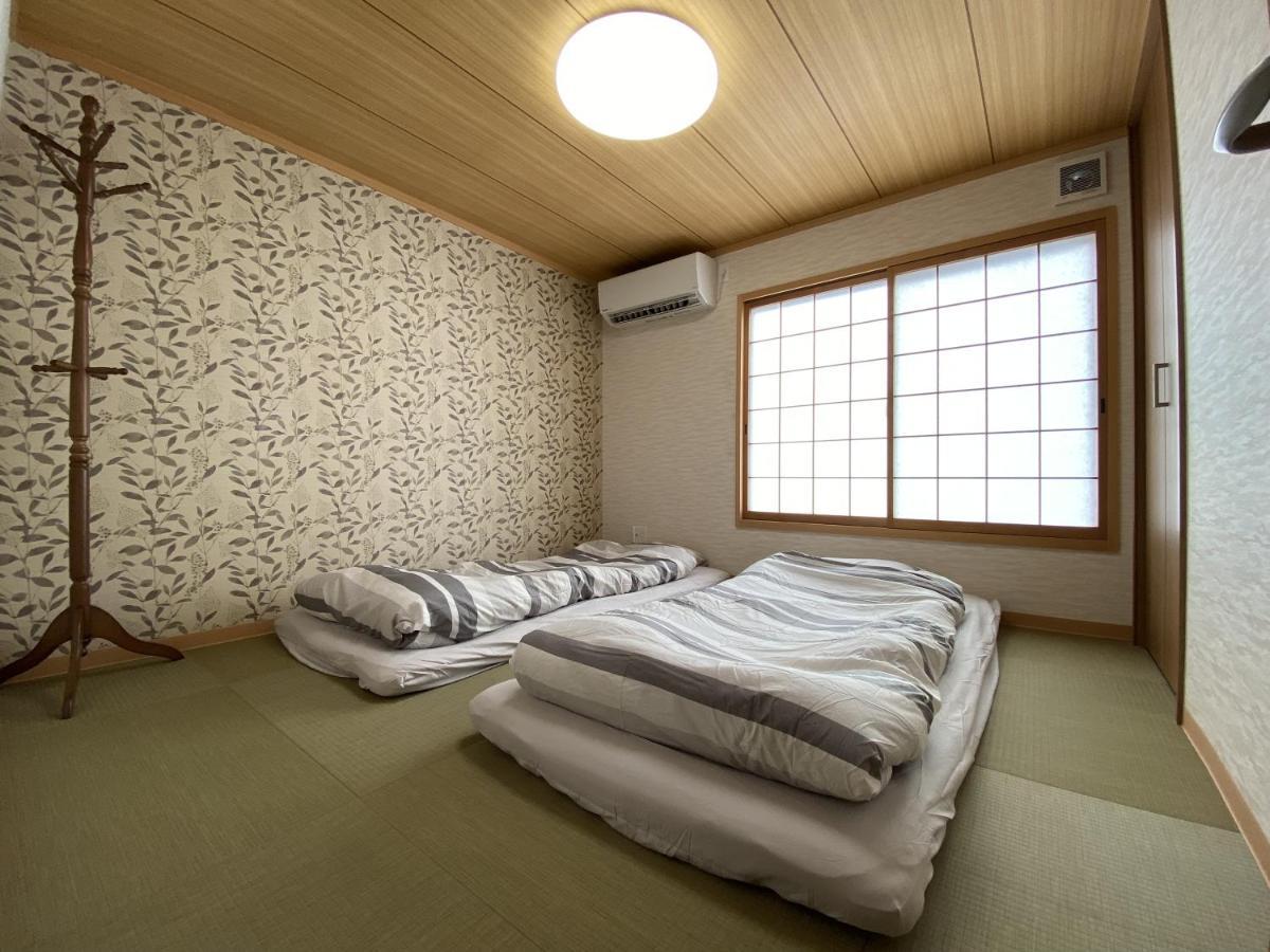 Wutong-40 Minutes Direct To Kansai Airport And 5 Minute Walk To Jr Or Subway Or Nankai Line And 1 Minute To Tsutenkaku The Landmark Of Osaka And Many Japanese Bistros Nearby Exterior foto
