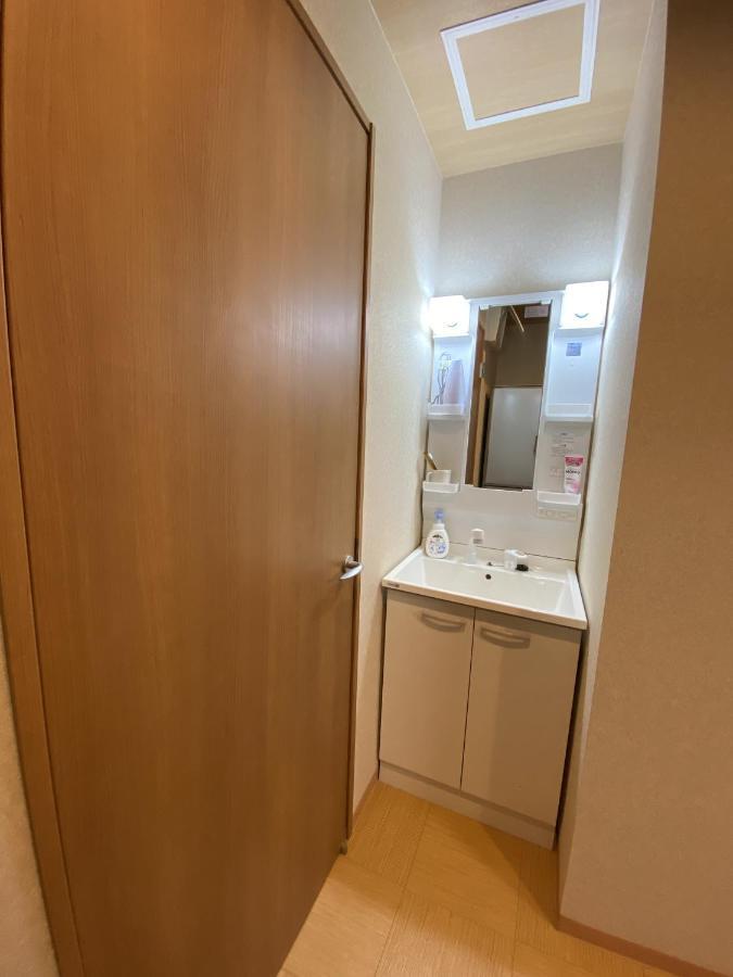 Wutong-40 Minutes Direct To Kansai Airport And 5 Minute Walk To Jr Or Subway Or Nankai Line And 1 Minute To Tsutenkaku The Landmark Of Osaka And Many Japanese Bistros Nearby Exterior foto